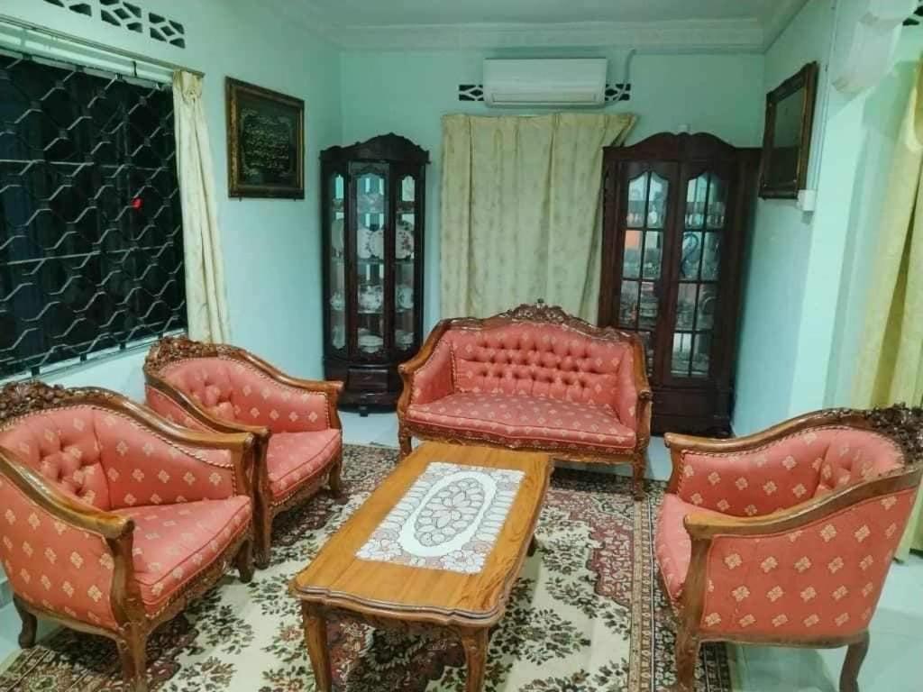 Teratak Port Dickson Homestay المظهر الخارجي الصورة